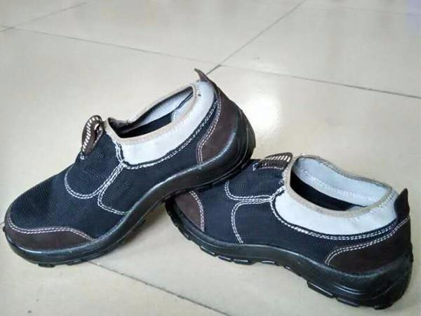 Anti-static safety shoes