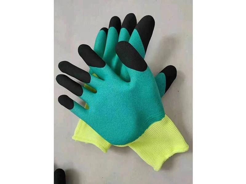 Latex gloves